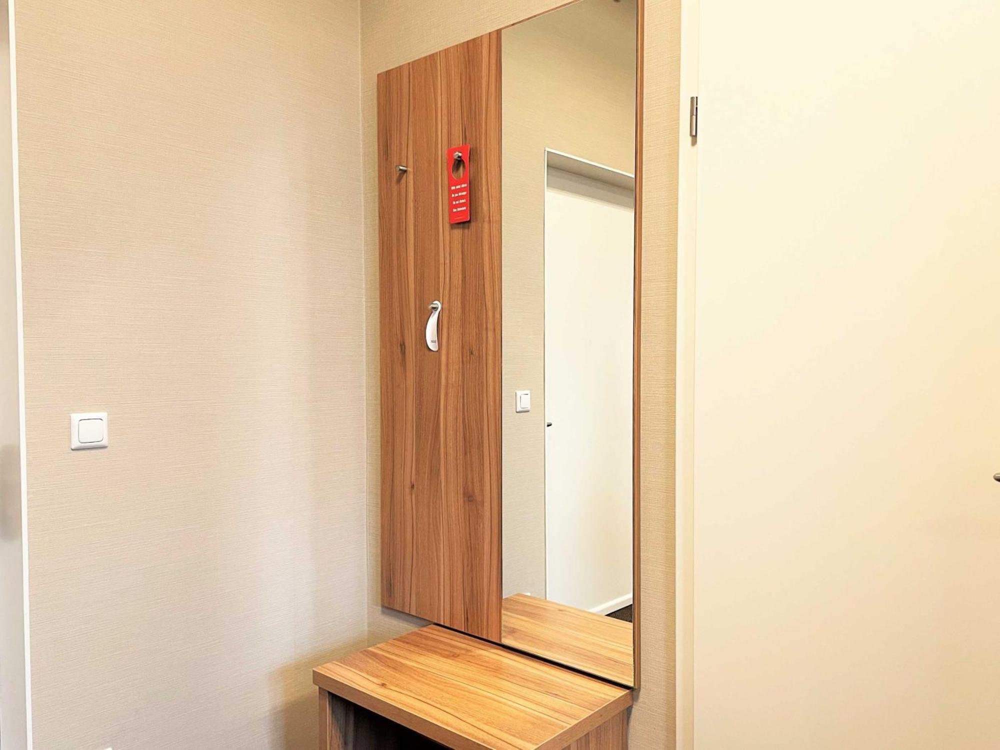 Ibs Begegnungszentrum Lauta Bagian luar foto